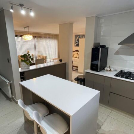 casa mediterránea en Condominio 6
