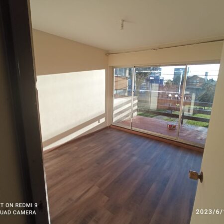 departamento a pasos de av Alemania 10