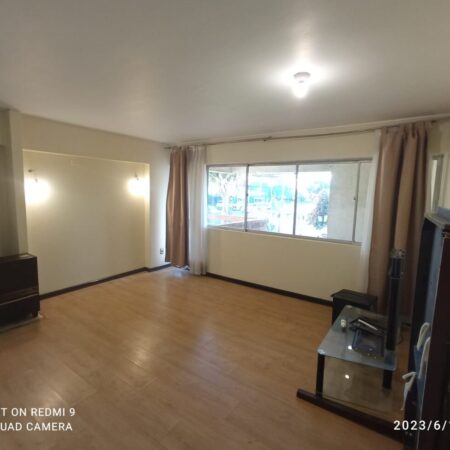 departamento a pasos de av Alemania 4