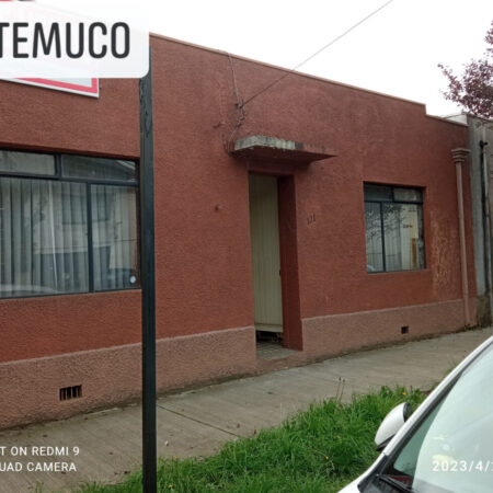 vende casa en calle Miraflores 1