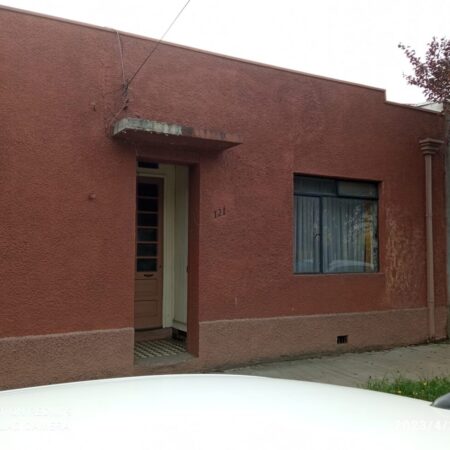 vende casa en calle Miraflores 2