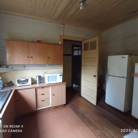 vende casa en calle Miraflores 9